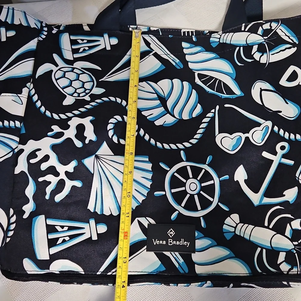 Vera Bradley Lighten Up Beach Tote - Picture 4 of 8